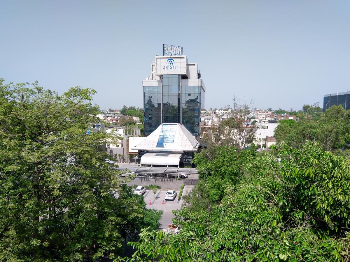 The Maya Hotel Jalandhar Bagian luar foto