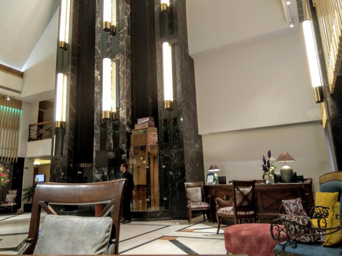 The Maya Hotel Jalandhar Bagian luar foto