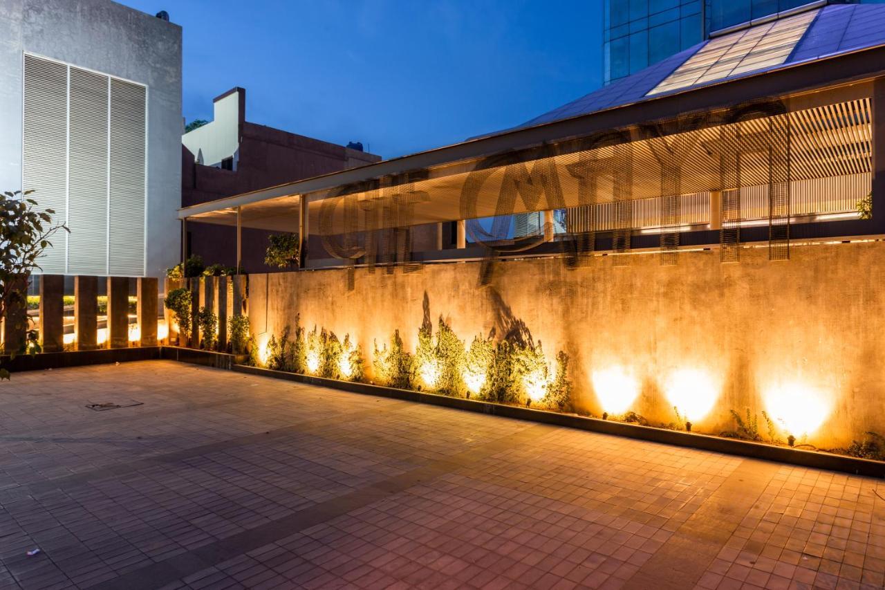 The Maya Hotel Jalandhar Bagian luar foto