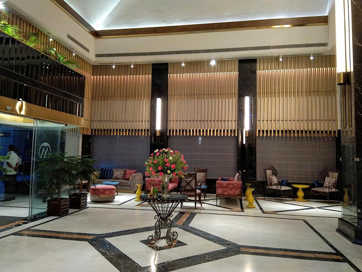 The Maya Hotel Jalandhar Bagian luar foto