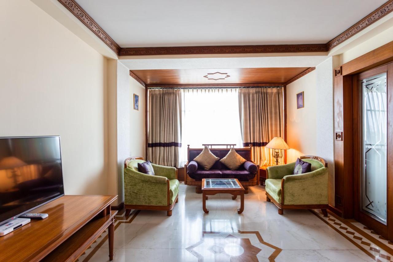The Maya Hotel Jalandhar Bagian luar foto